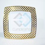 PLASTICO PLATO PQ CUADRADO ROMBOS DORADOS SET10 X1